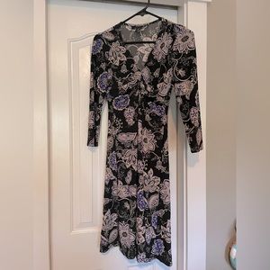 Cute dress . Nine West size 2
